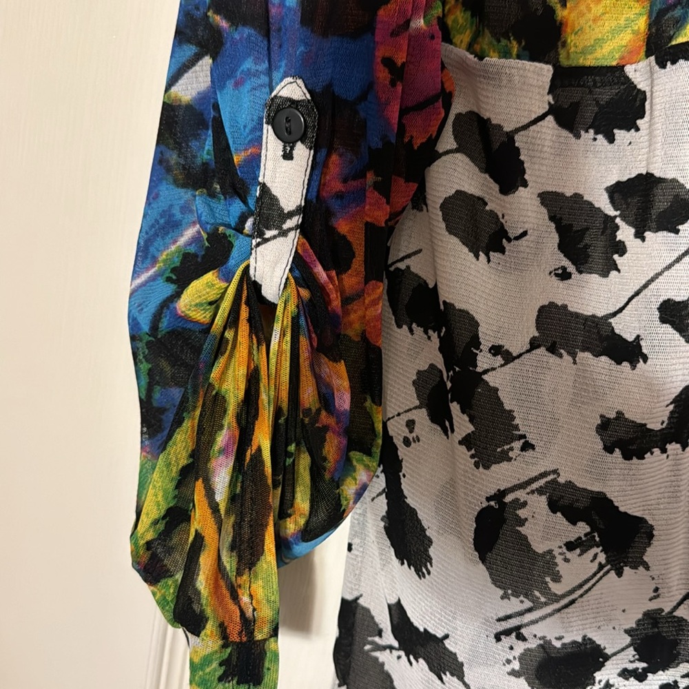 Lynn Ritchie button down blouse - Picture 2 of 4